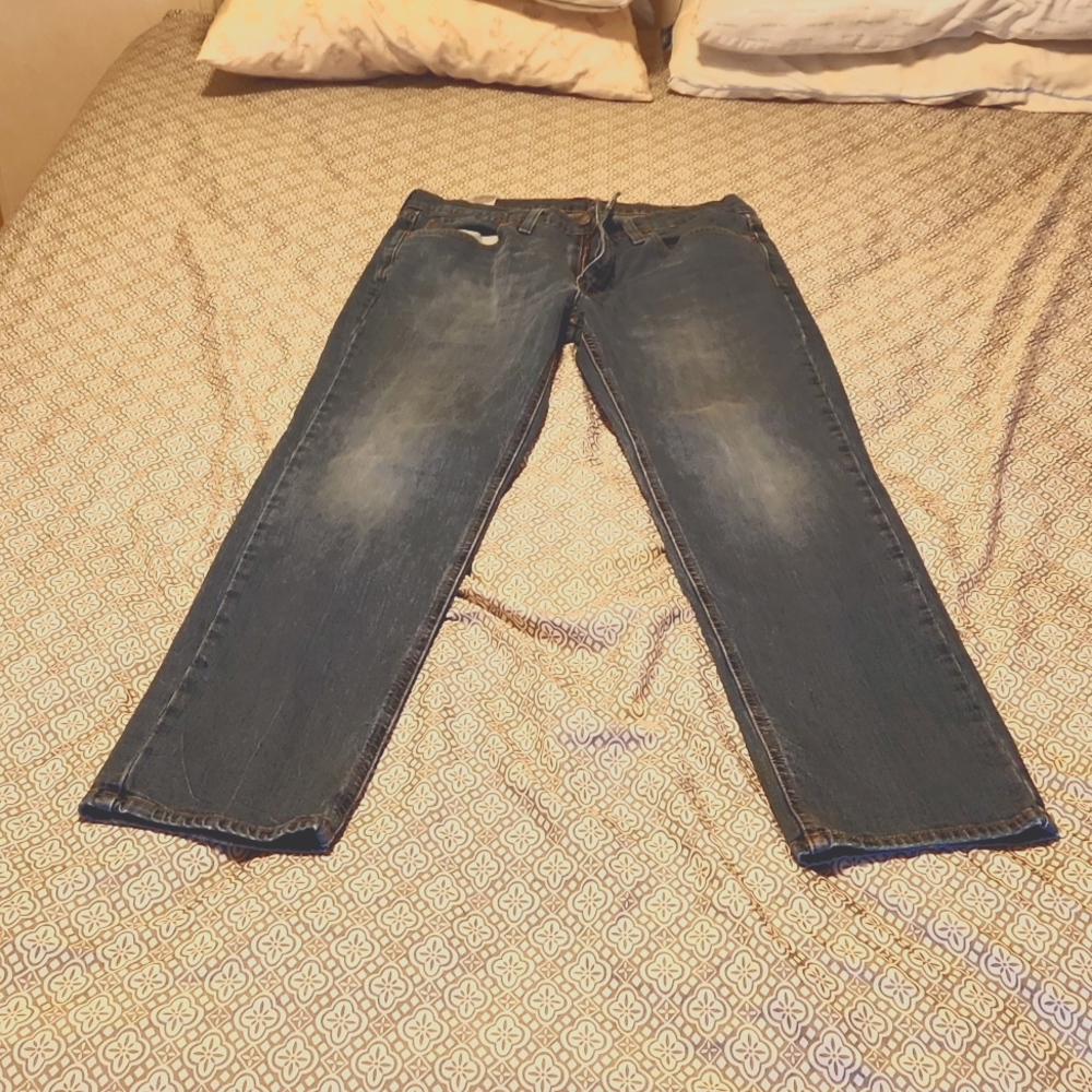 Levis 541 jeans
